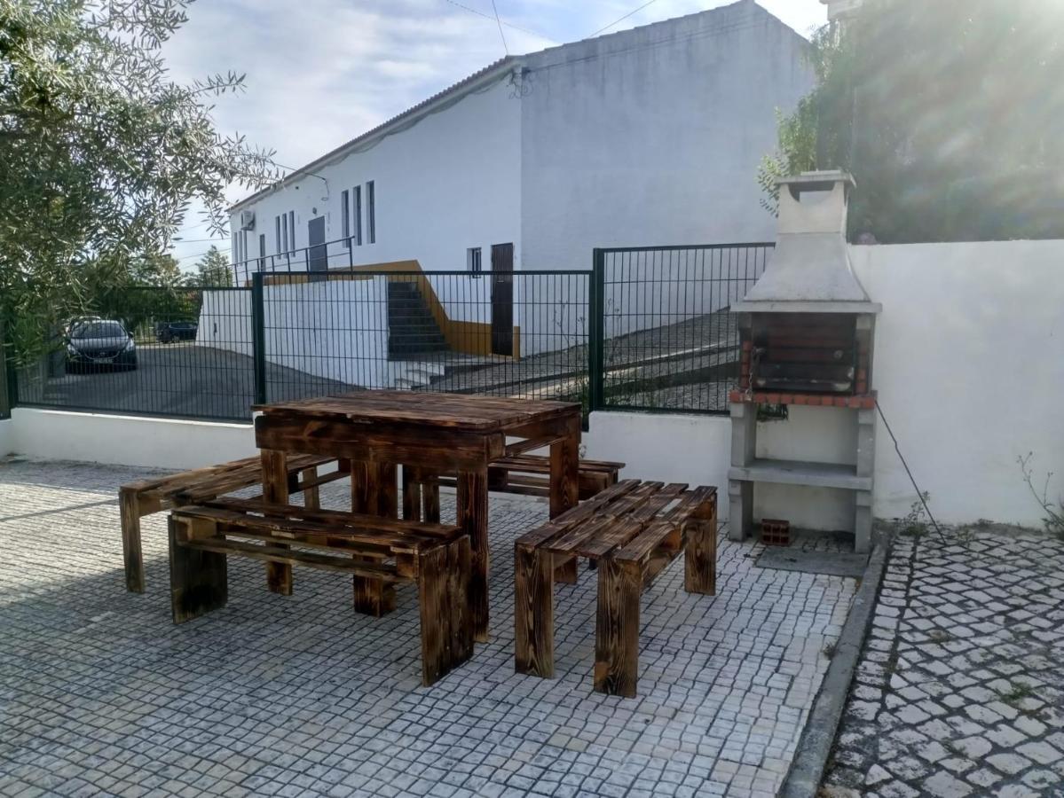 Albergue Da Juventude Tancos Kültér fotó